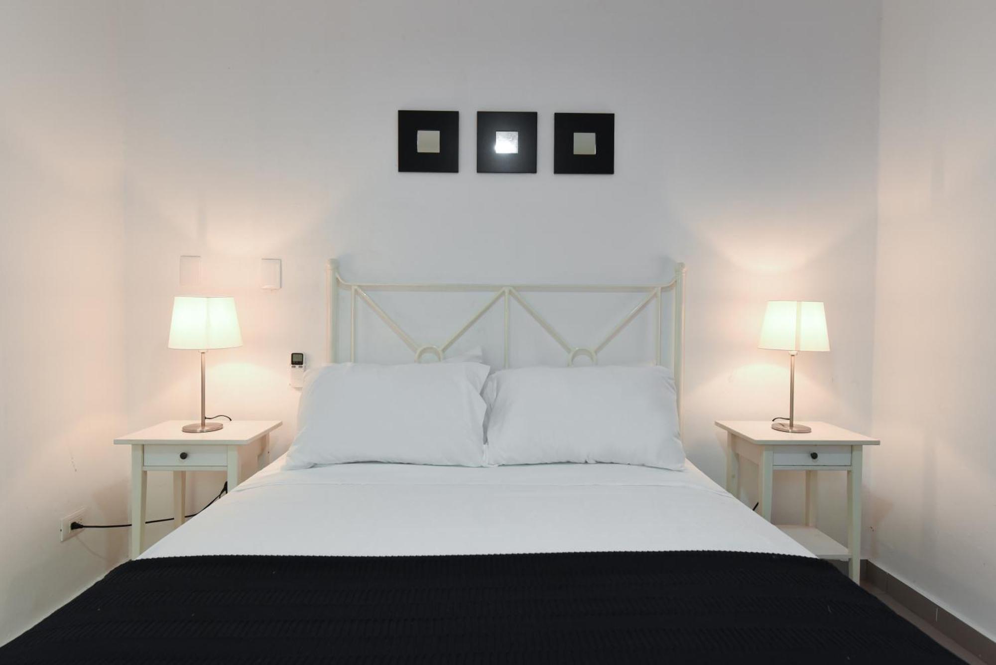 Ph 19 Guesthouse Hotel In Gazcue Santo Domingo Rum bild