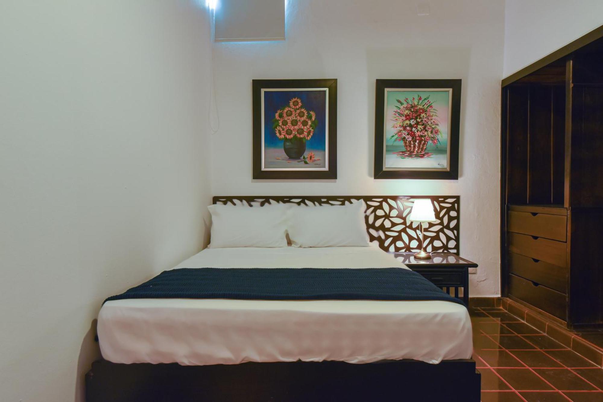 Ph 19 Guesthouse Hotel In Gazcue Santo Domingo Rum bild